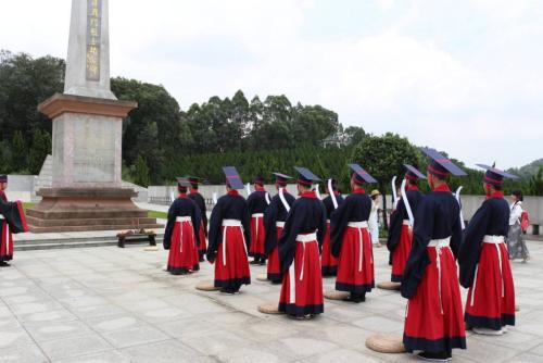 2021年农历五月十二能祭祀吗(图1)