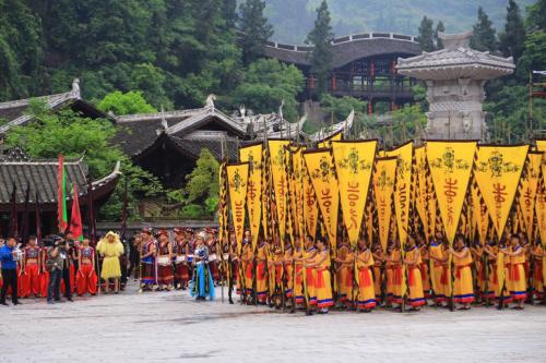 2021年农历五月初二可以祭祀吗(图1)